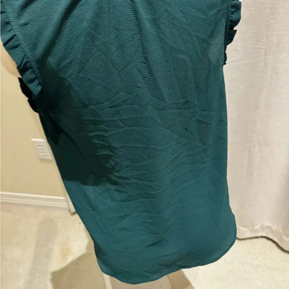 Shirt - Picture 5 of 7